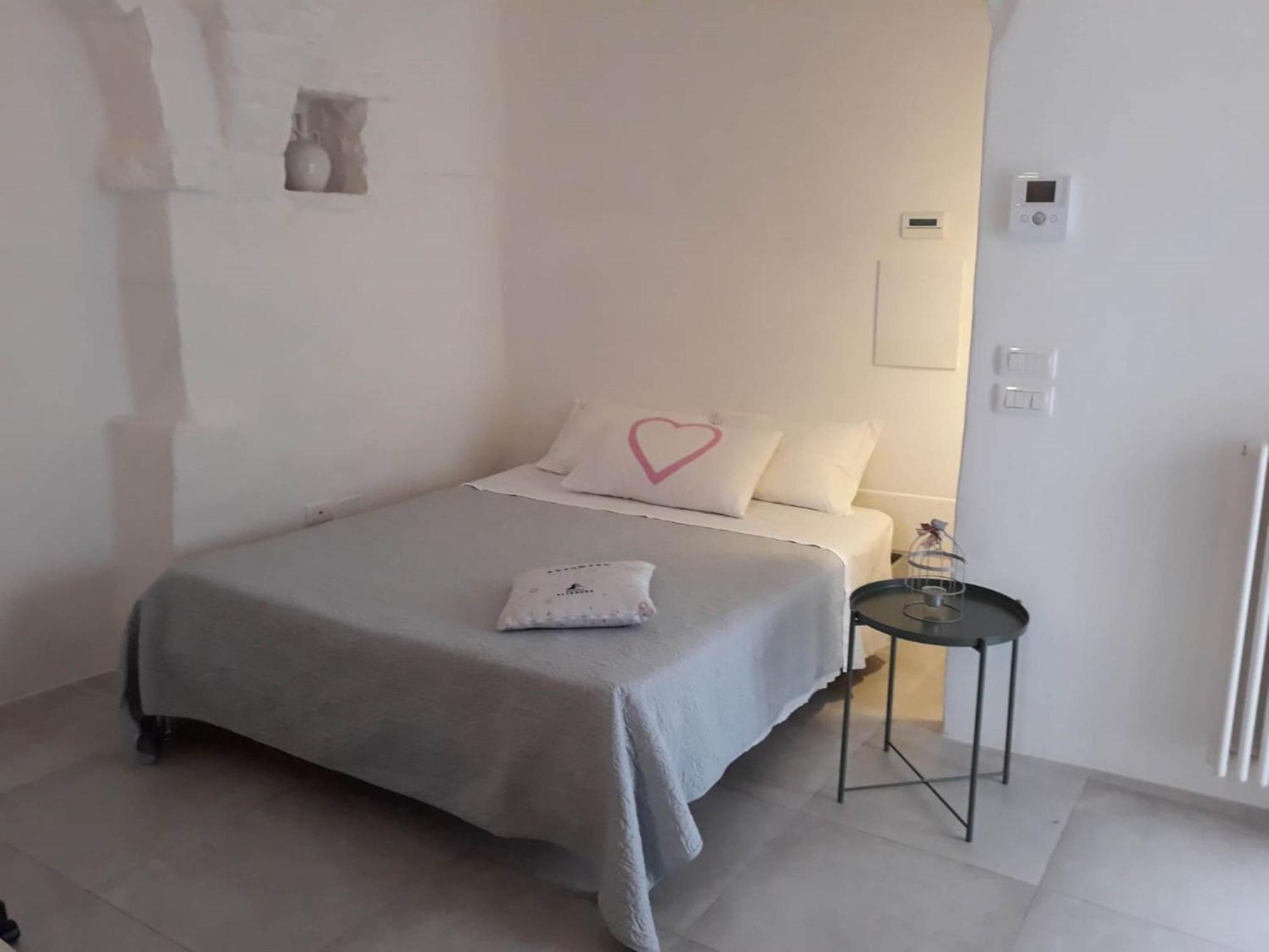 Casetta Arco Con Balcone Cisternino Luaran gambar